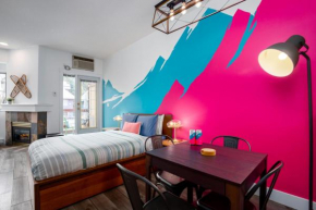 The Après, Village Studio with Hot Tub and View Whistler
